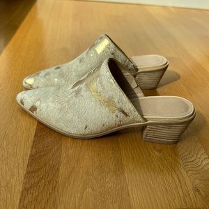 Chocolat Blu Clint gold pony mules size 37